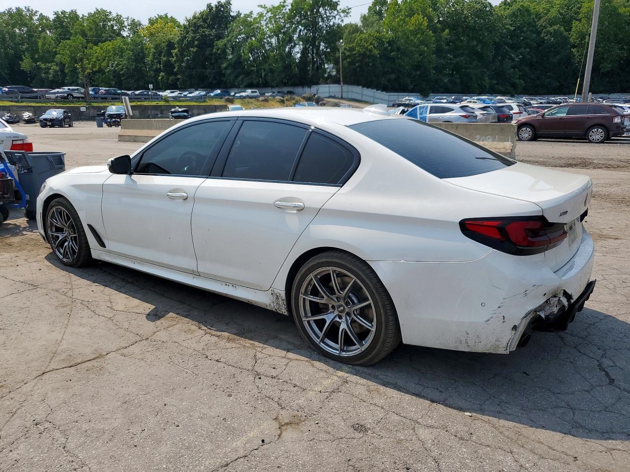 2017 BMW 540 Xi - zdjęcie 2