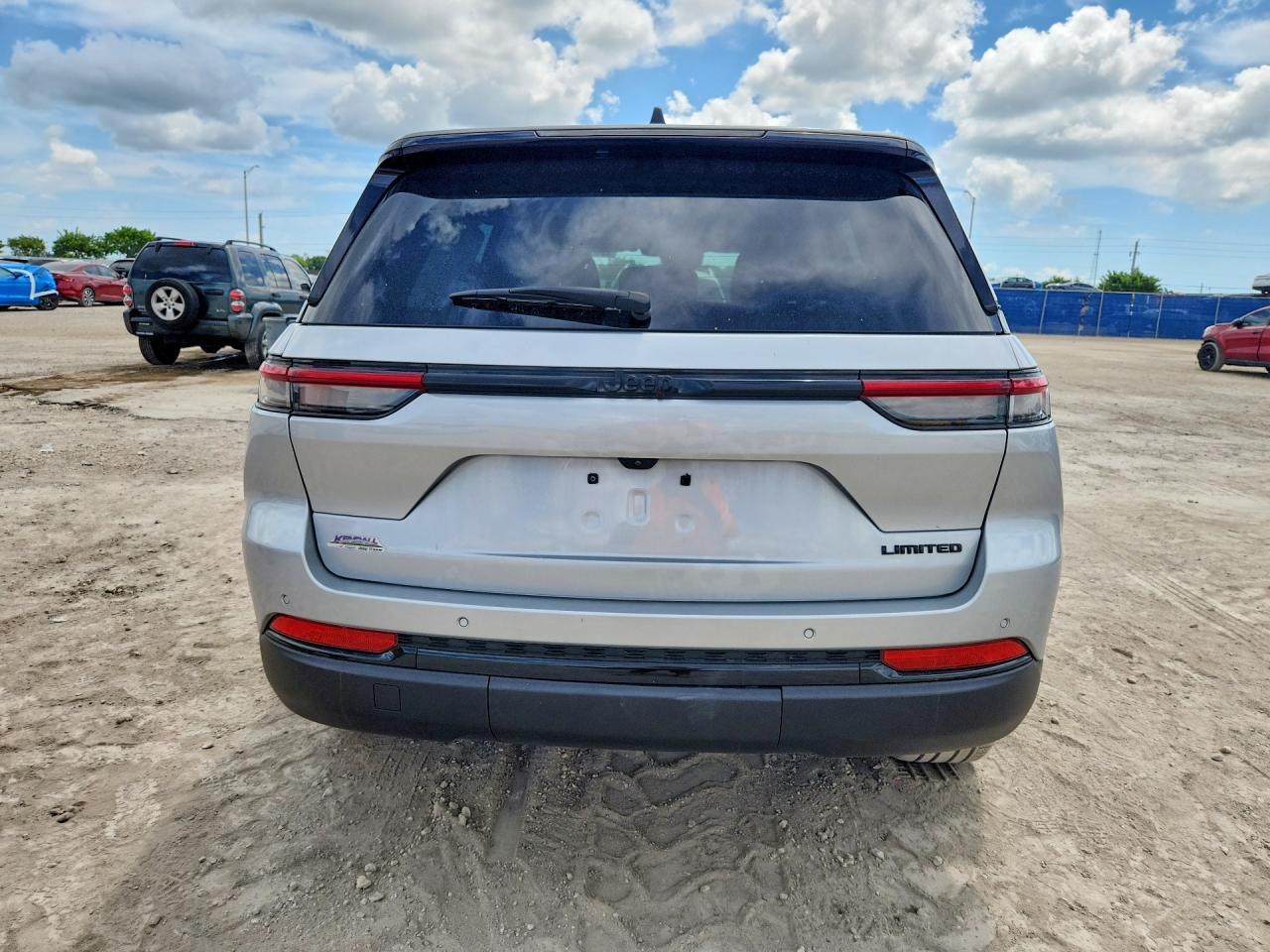 2025 Jeep Grand Cherokee Limited - zdjęcie 6