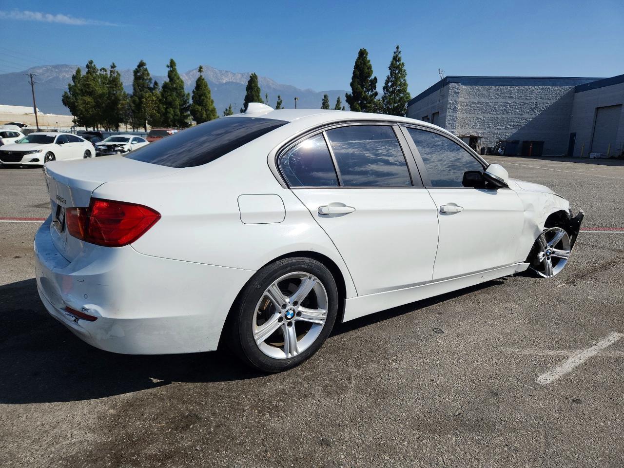 2014 BMW 328 I Sulev - zdjęcie 3