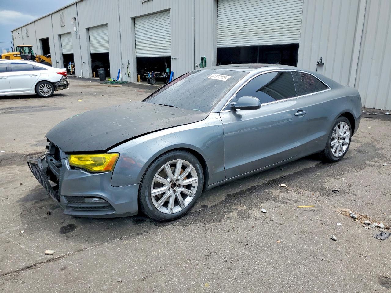 2013 Audi A5 Premium - zdjęcie główne