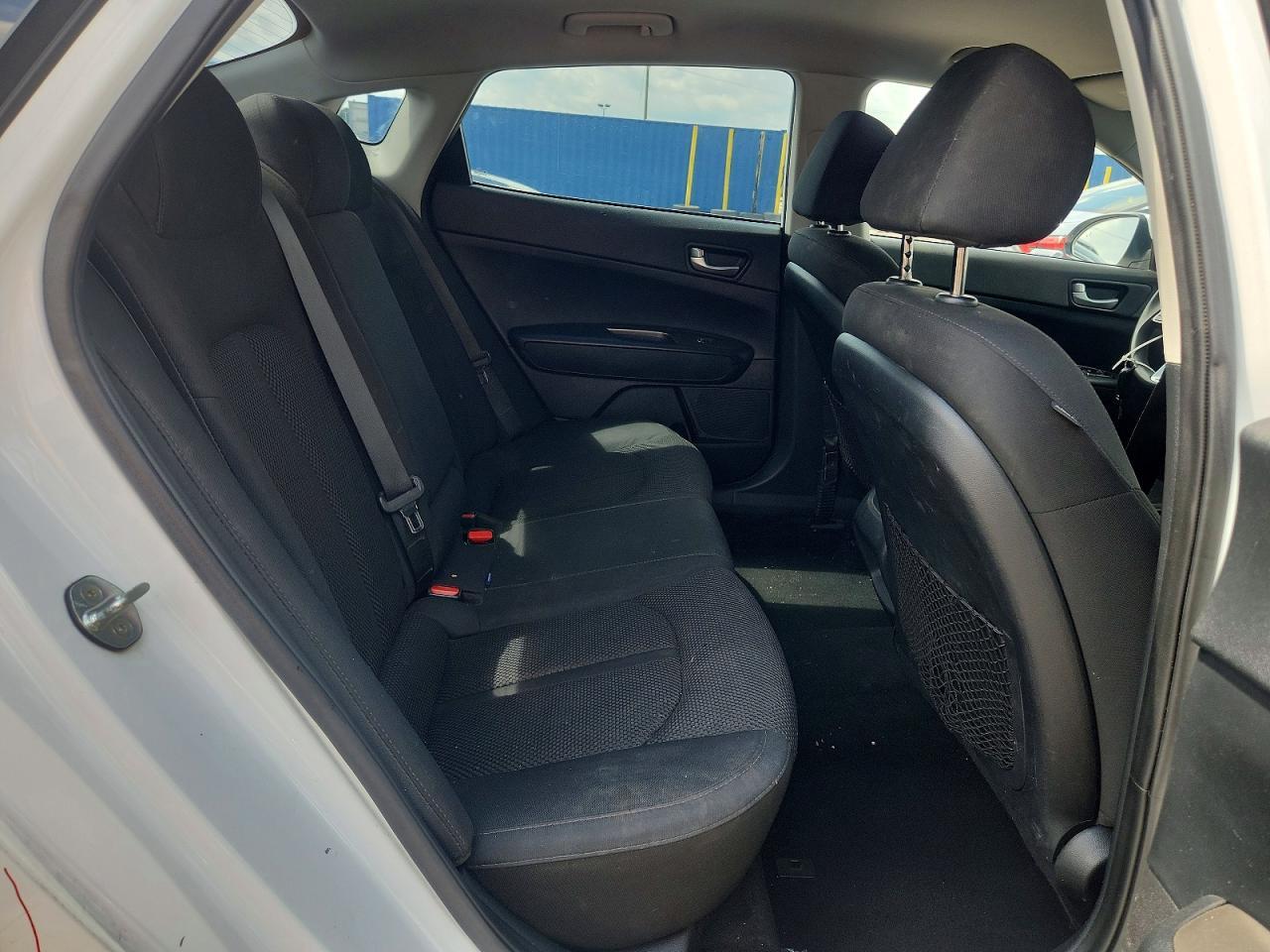 2019 Kia Optima Lx - zdjęcie 10