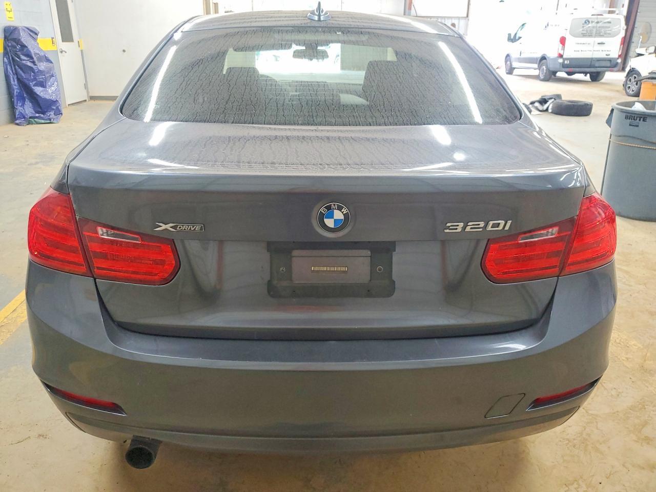 2014 BMW 320 I xDrive - zdjęcie 6
