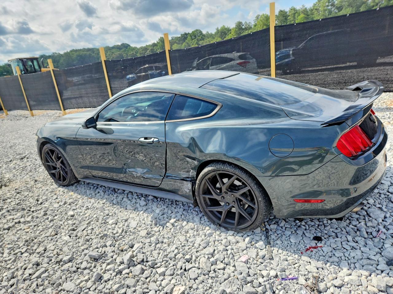 2016 Ford Mustang - zdjęcie 2