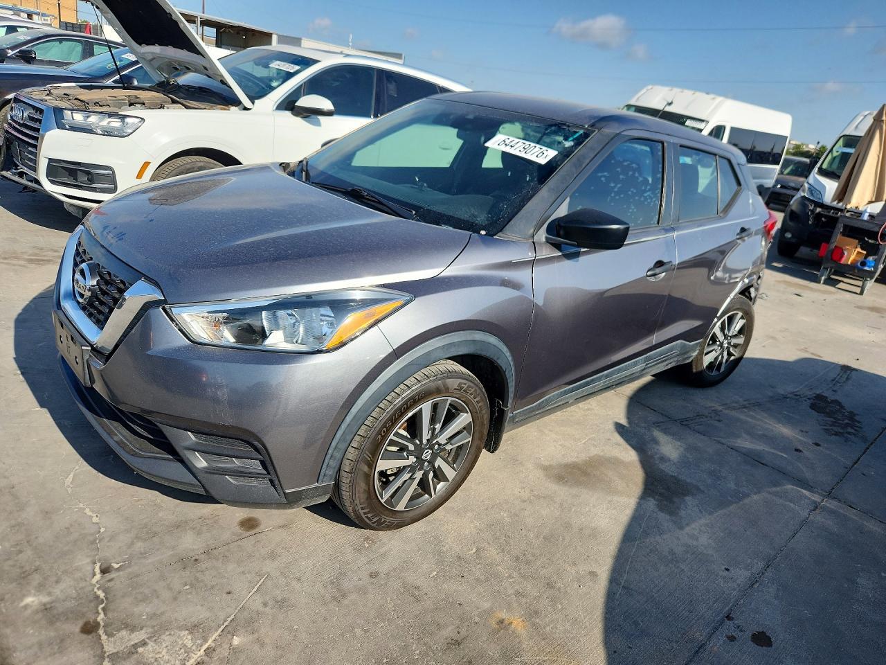 2020 Nissan Kicks S - zdjęcie główne