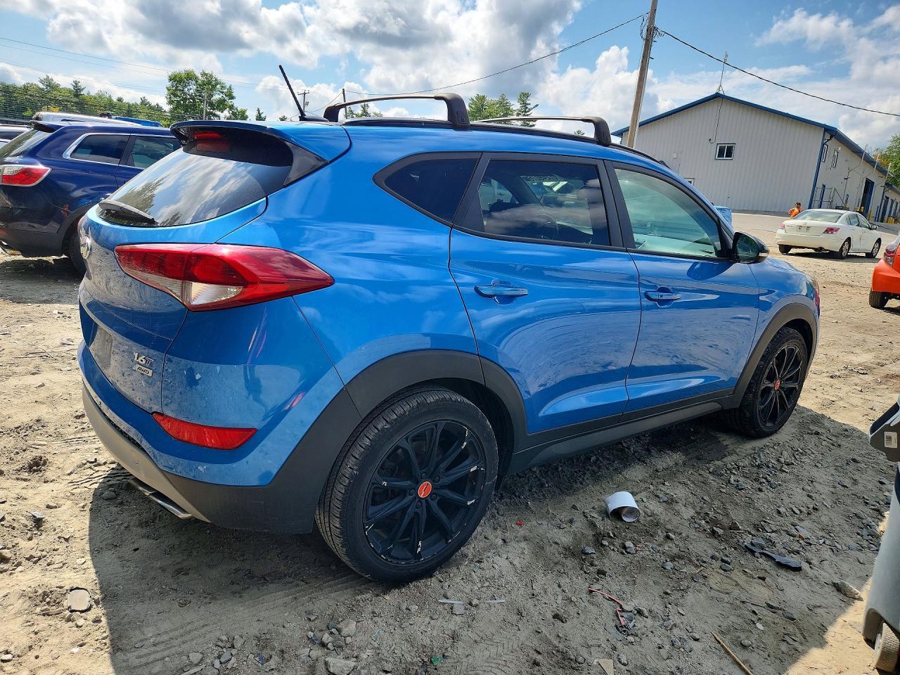 2017 Hyundai Tucson Night - zdjęcie 3