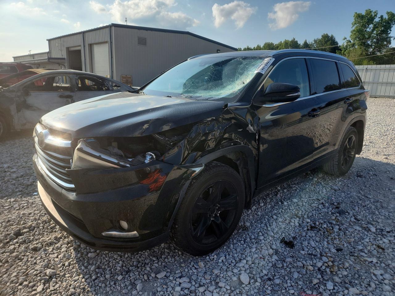2015 Toyota Highlander Limited Platinum - zdjęcie główne
