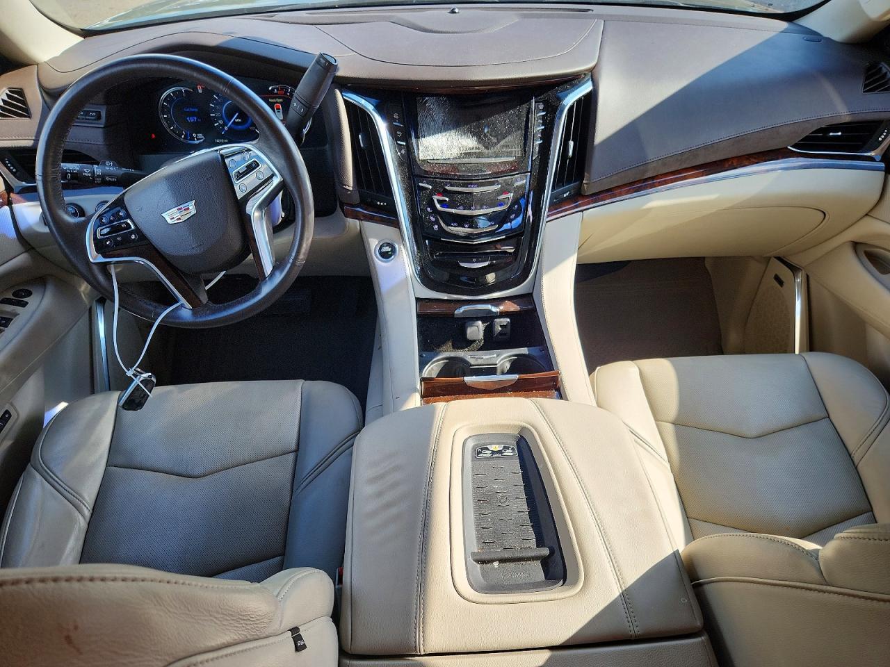 2016 Cadillac Escalade Esv Luxury - zdjęcie 8