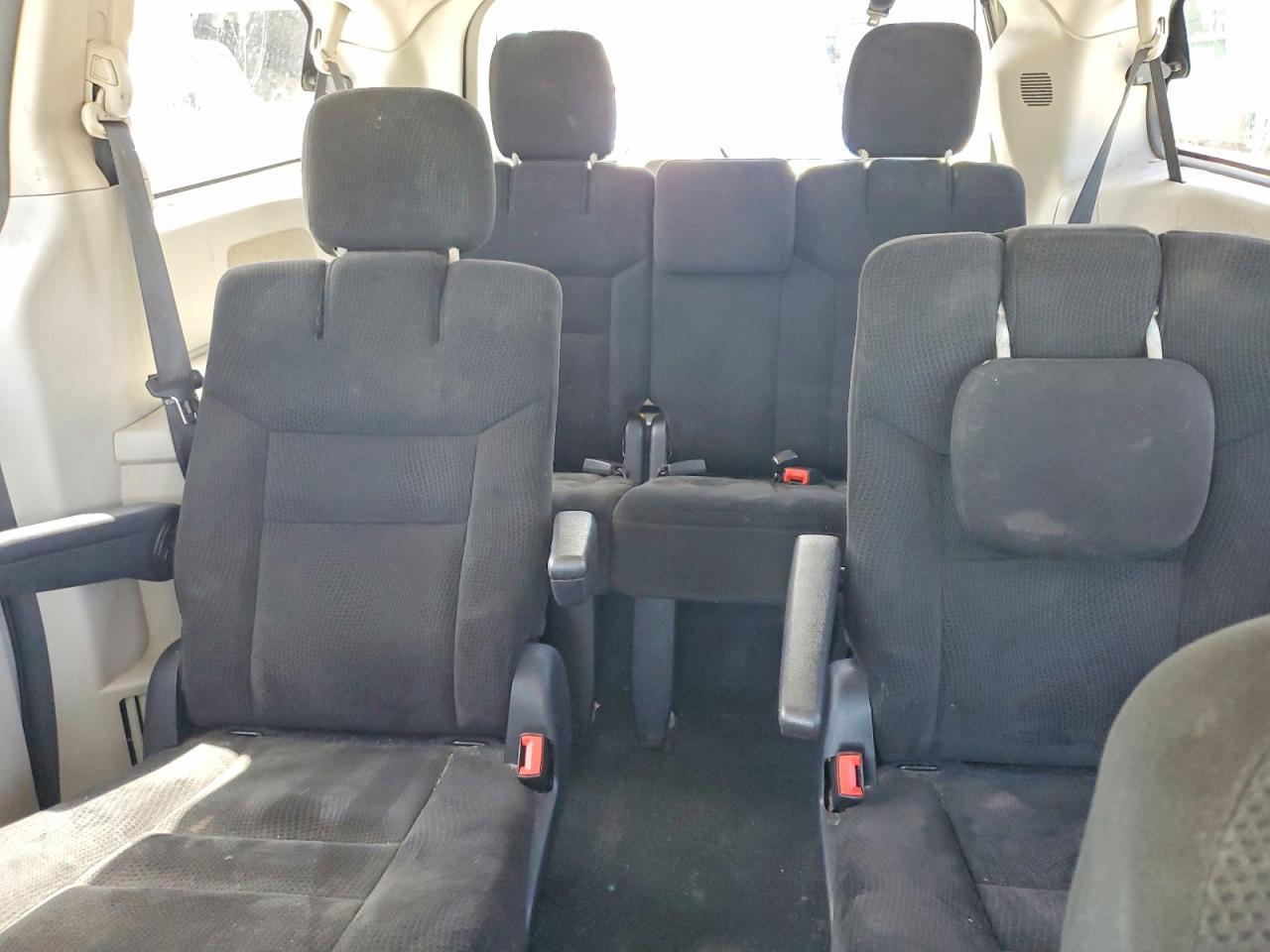 2016 Dodge Grand Caravan Sxt - zdjęcie 10