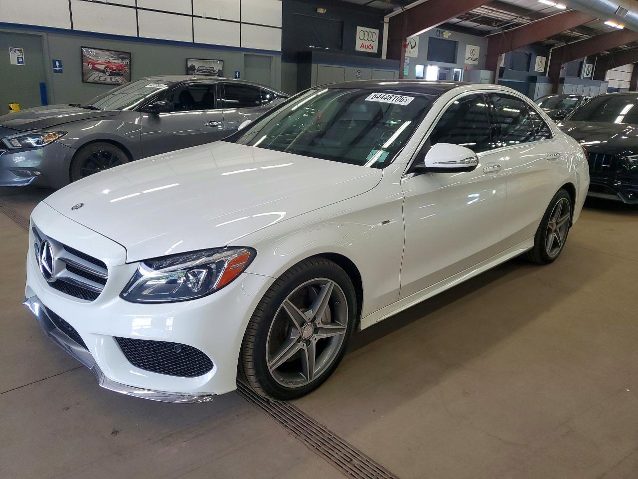 2015 Mercedes-Benz C 400 4Matic - zdjęcie główne