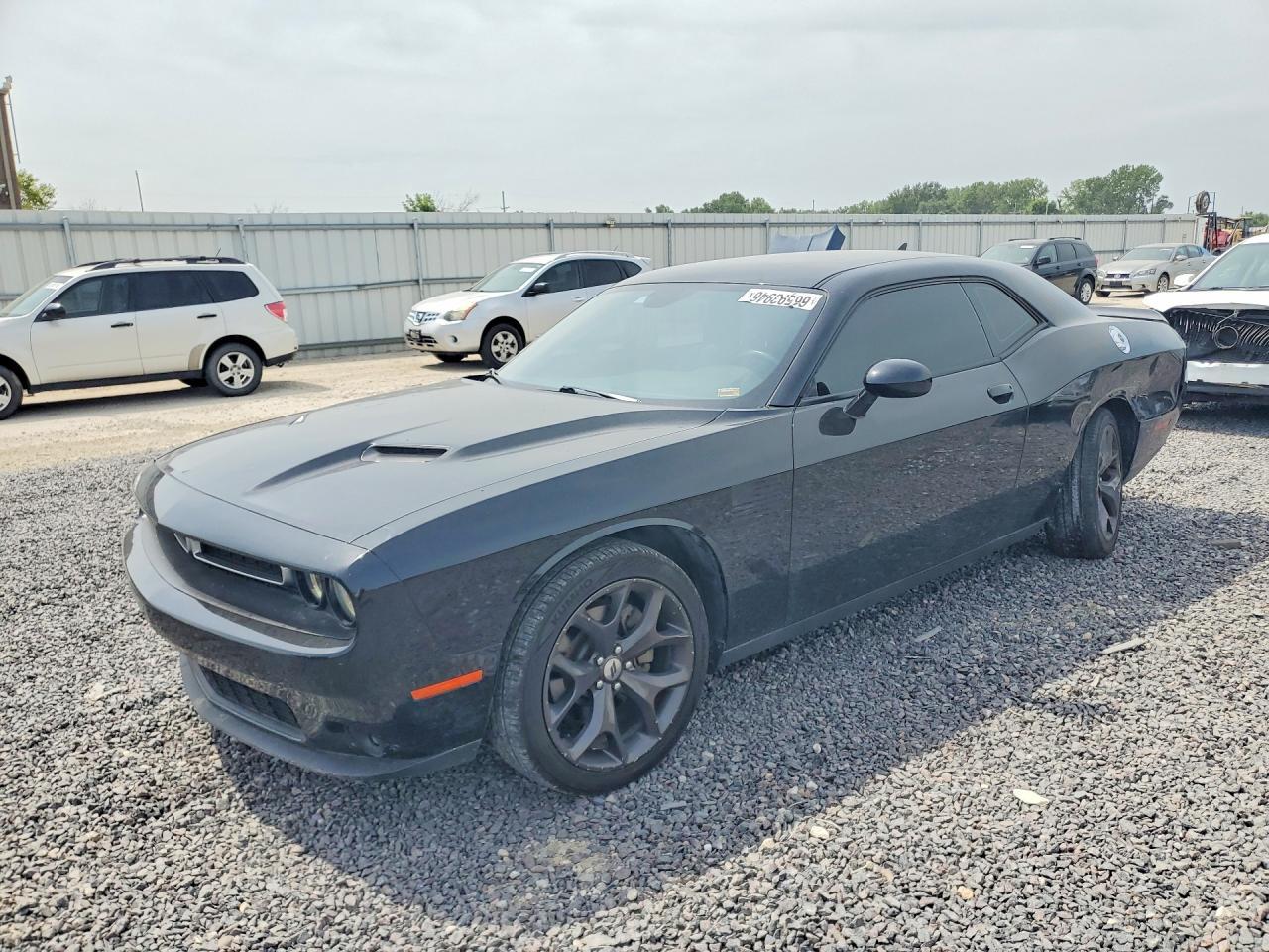 2019 Dodge Challenger Sxt - zdjęcie główne