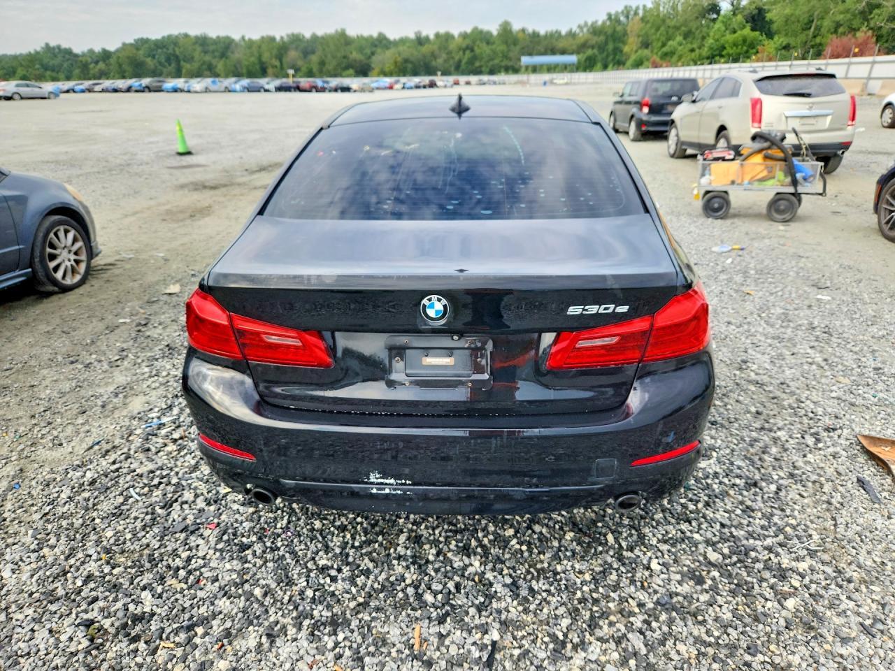 2018 BMW 530E - zdjęcie 6