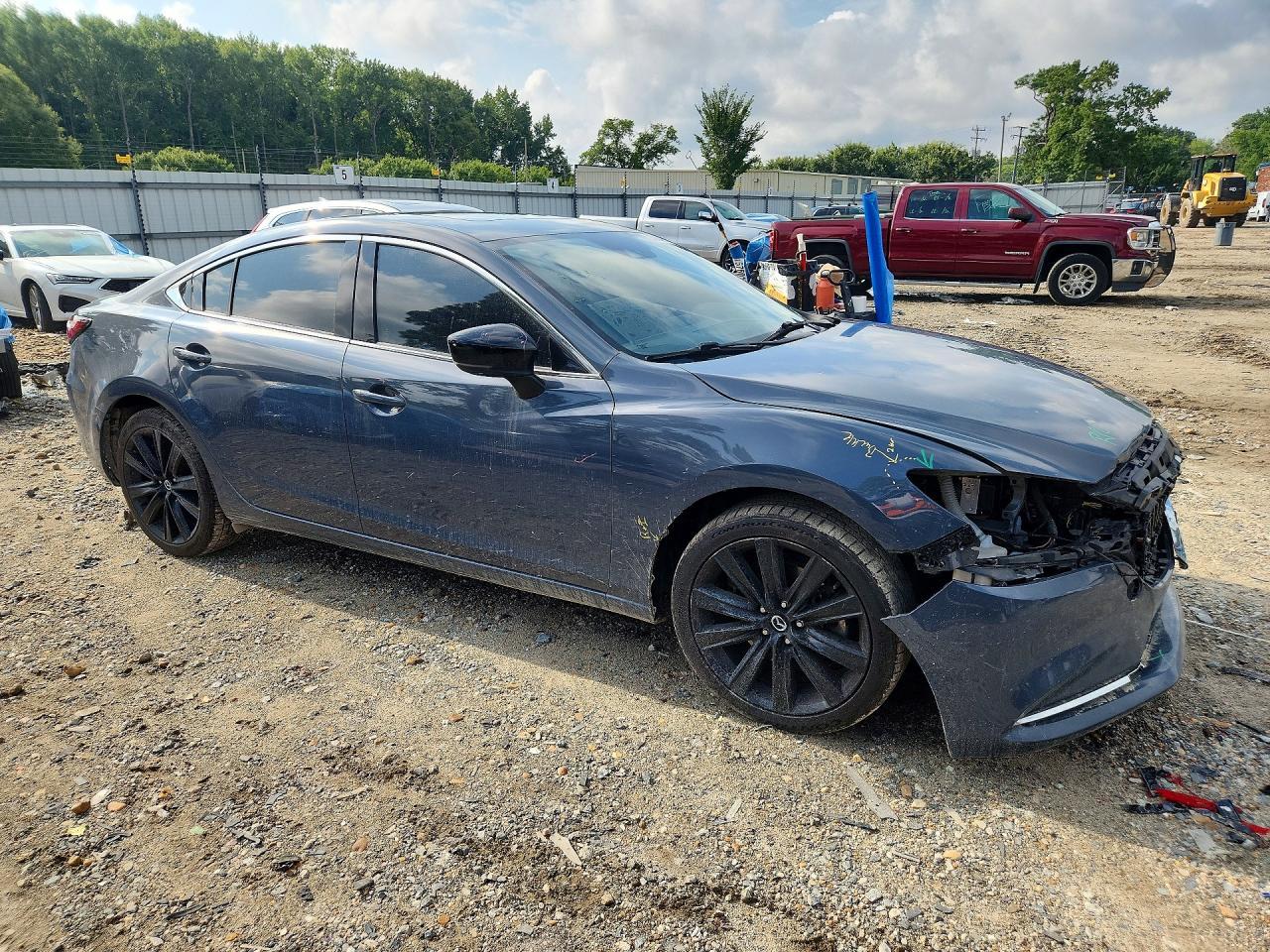 2021 Mazda 6 Grand Touring Reserve - zdjęcie 4