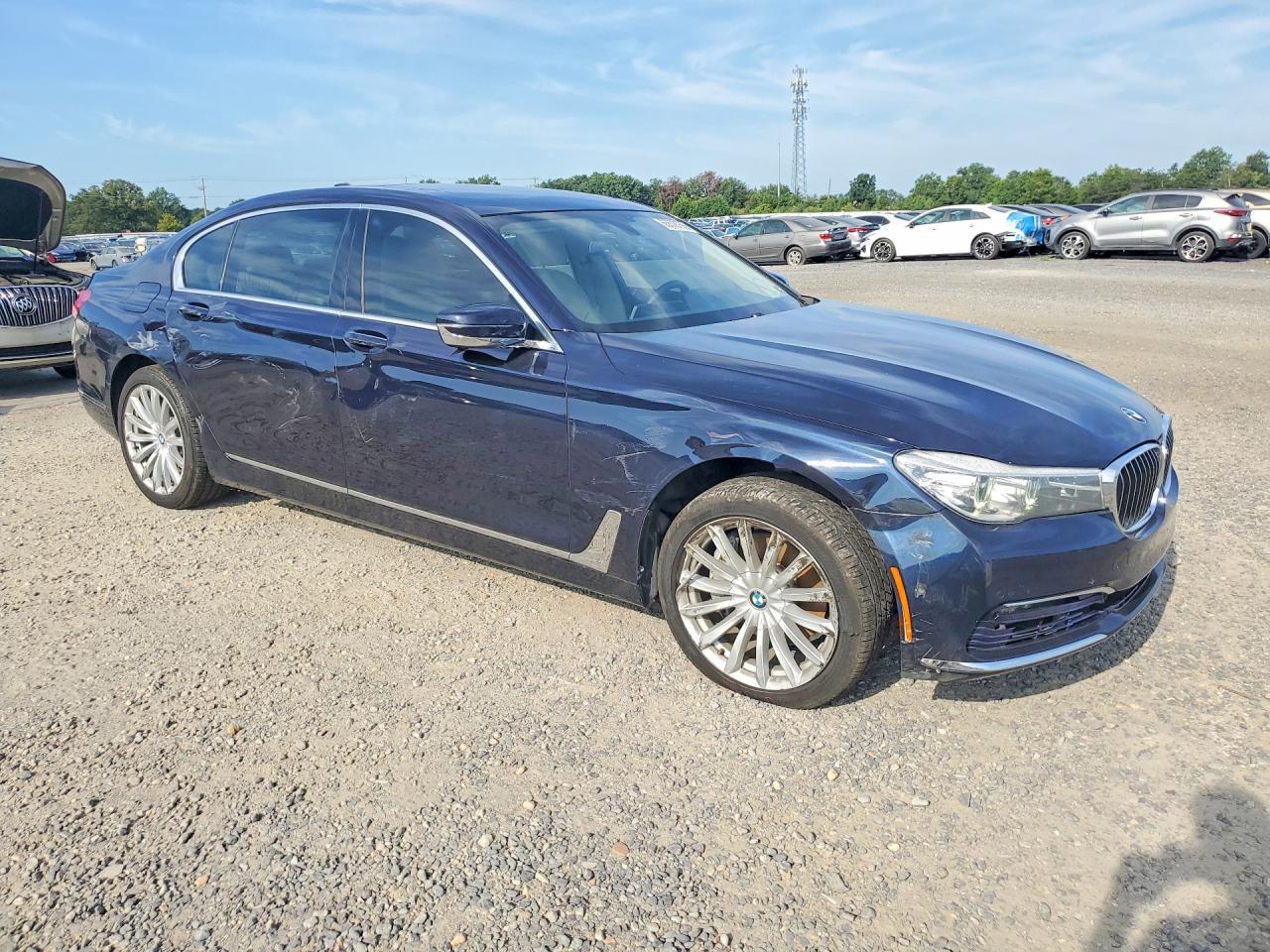 2016 BMW 740 I - zdjęcie 4