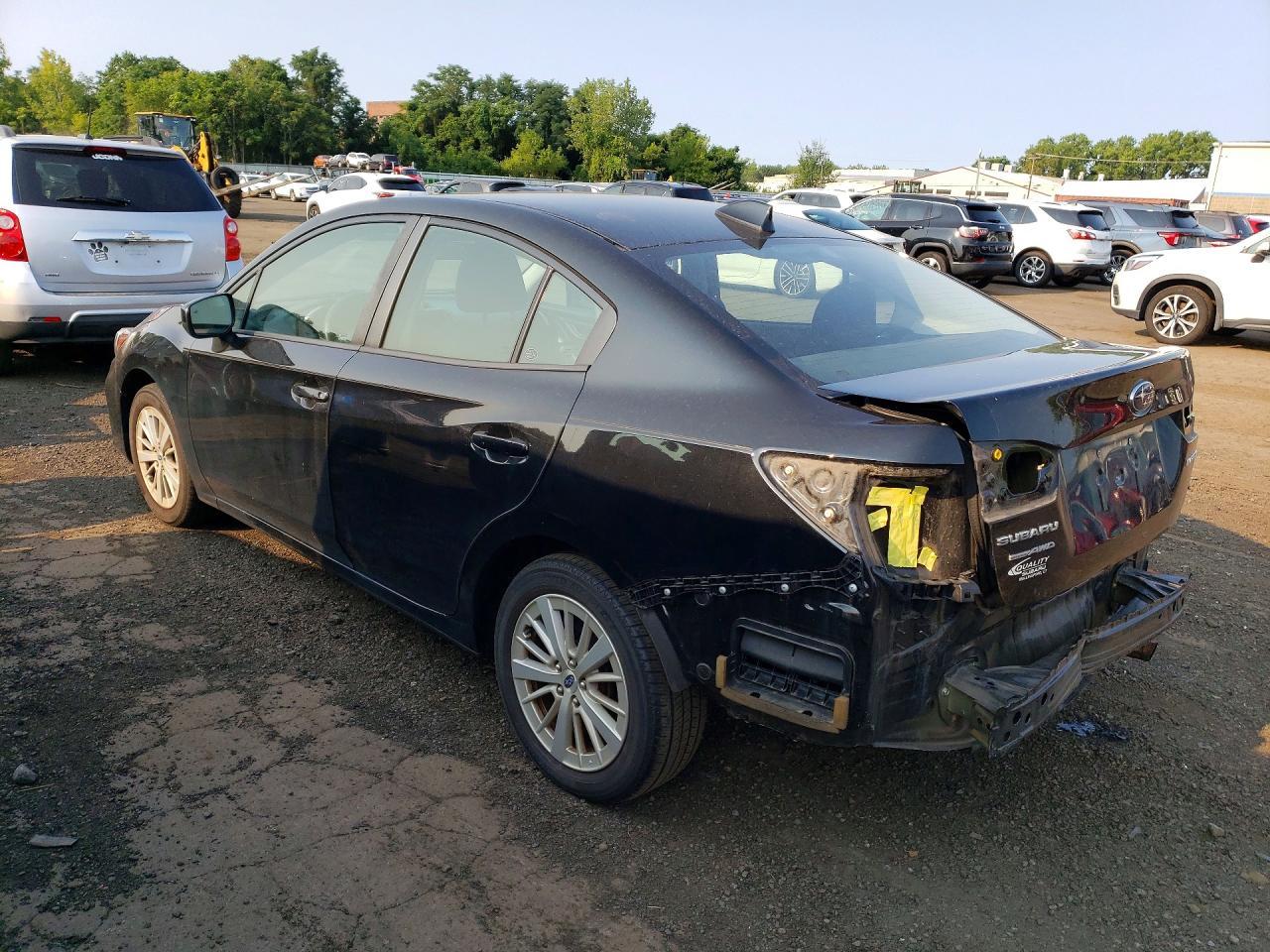 2018 Subaru Impreza Premium - zdjęcie 2