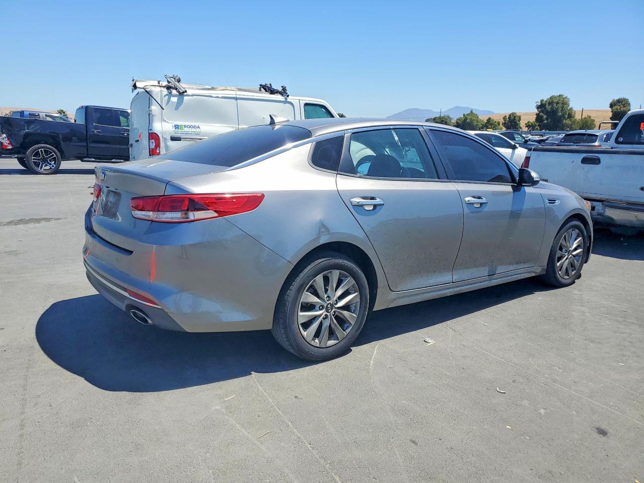 2018 Kia Optima Lx - zdjęcie 3