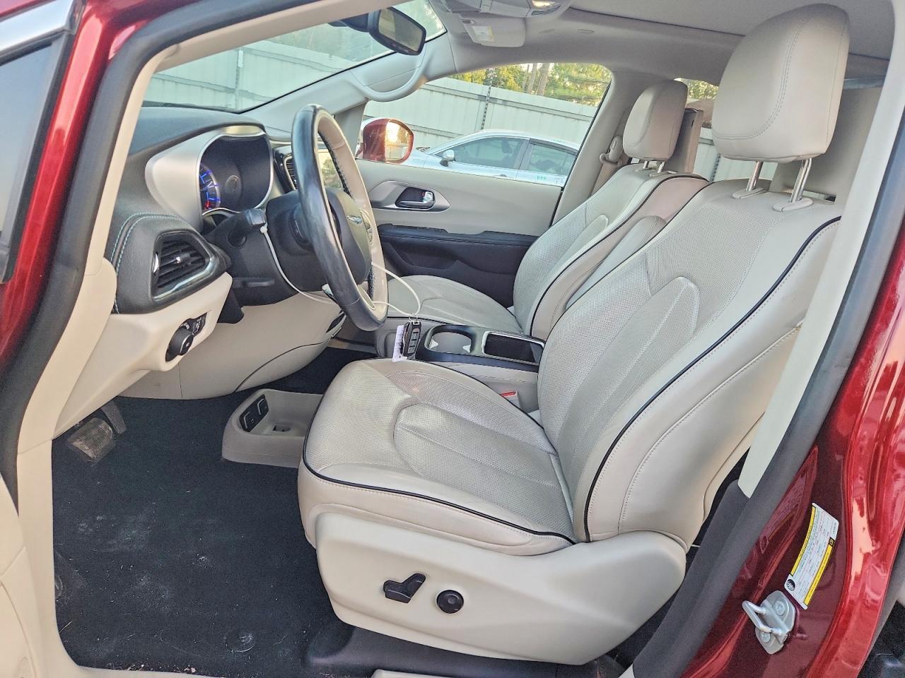 2020 Chrysler Pacifica Hybrid Limited - zdjęcie 7