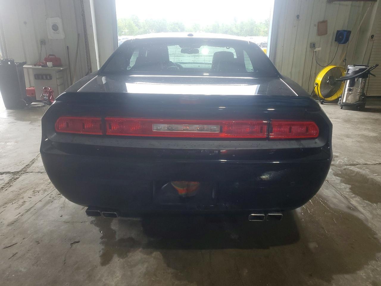 2014 Dodge Challenger R/T - zdjęcie 6