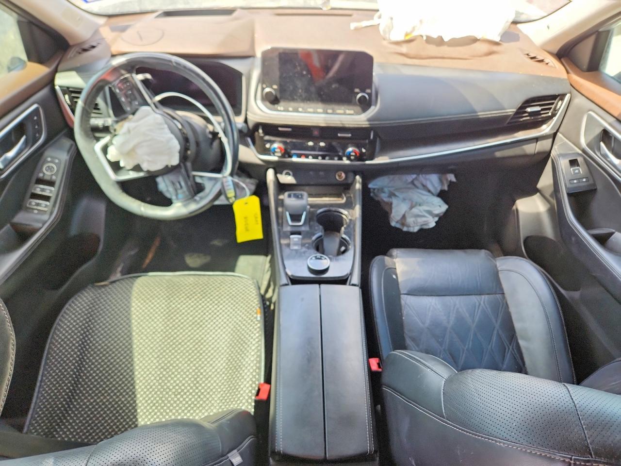 2021 Nissan Rogue Platinum - zdjęcie 8