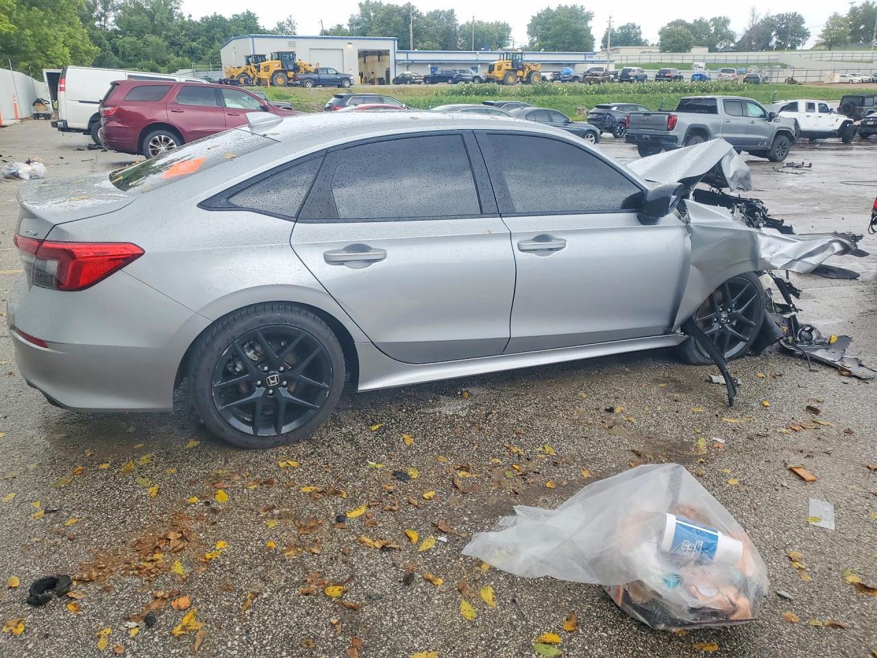 2024 Honda Civic Sport - zdjęcie 3