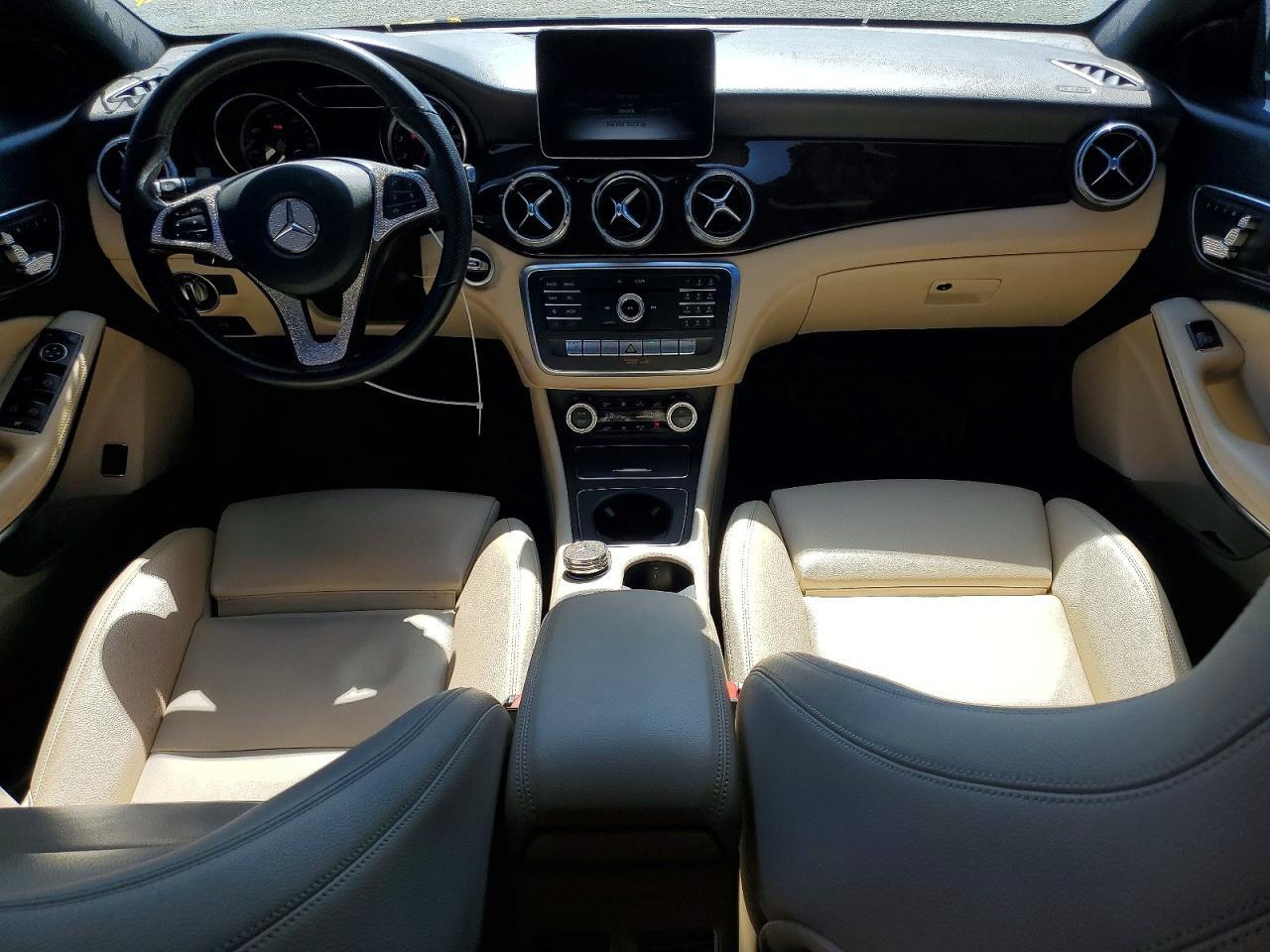 2019 Mercedes-Benz Cla 250 4Matic - zdjęcie 8