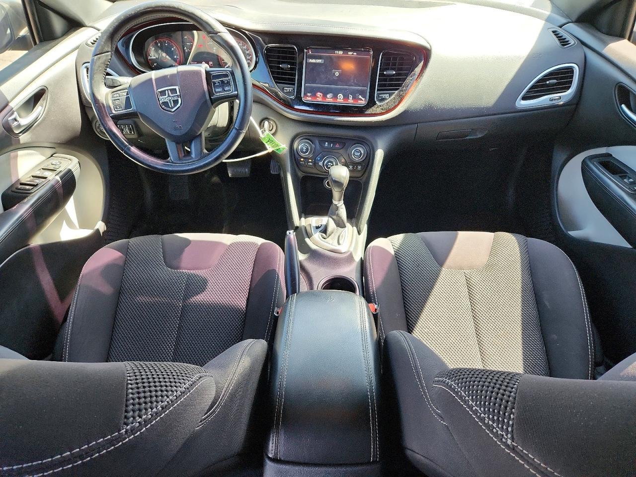 2015 Dodge Dart Sxt - zdjęcie 8