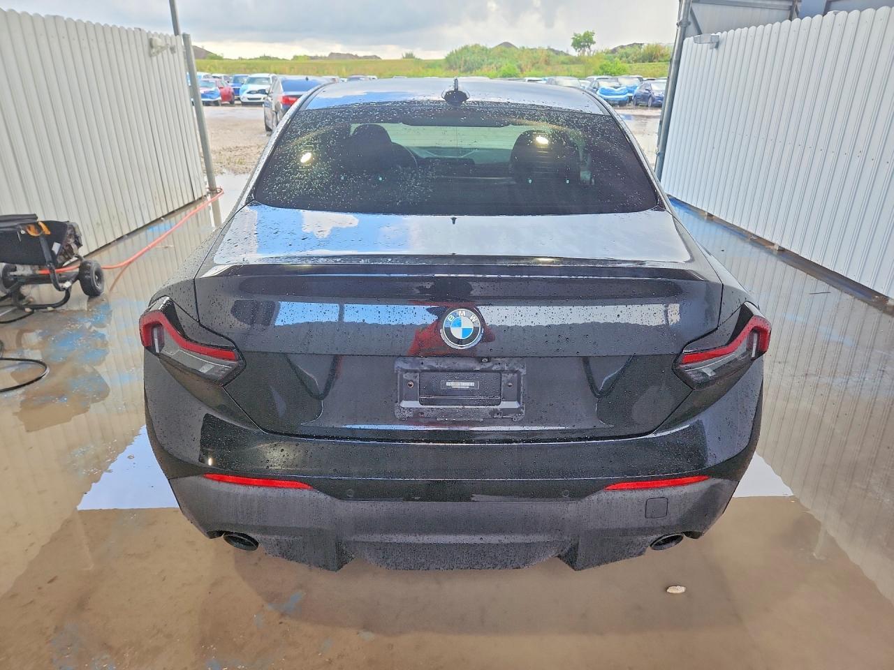 2022 BMW 230I - zdjęcie 6