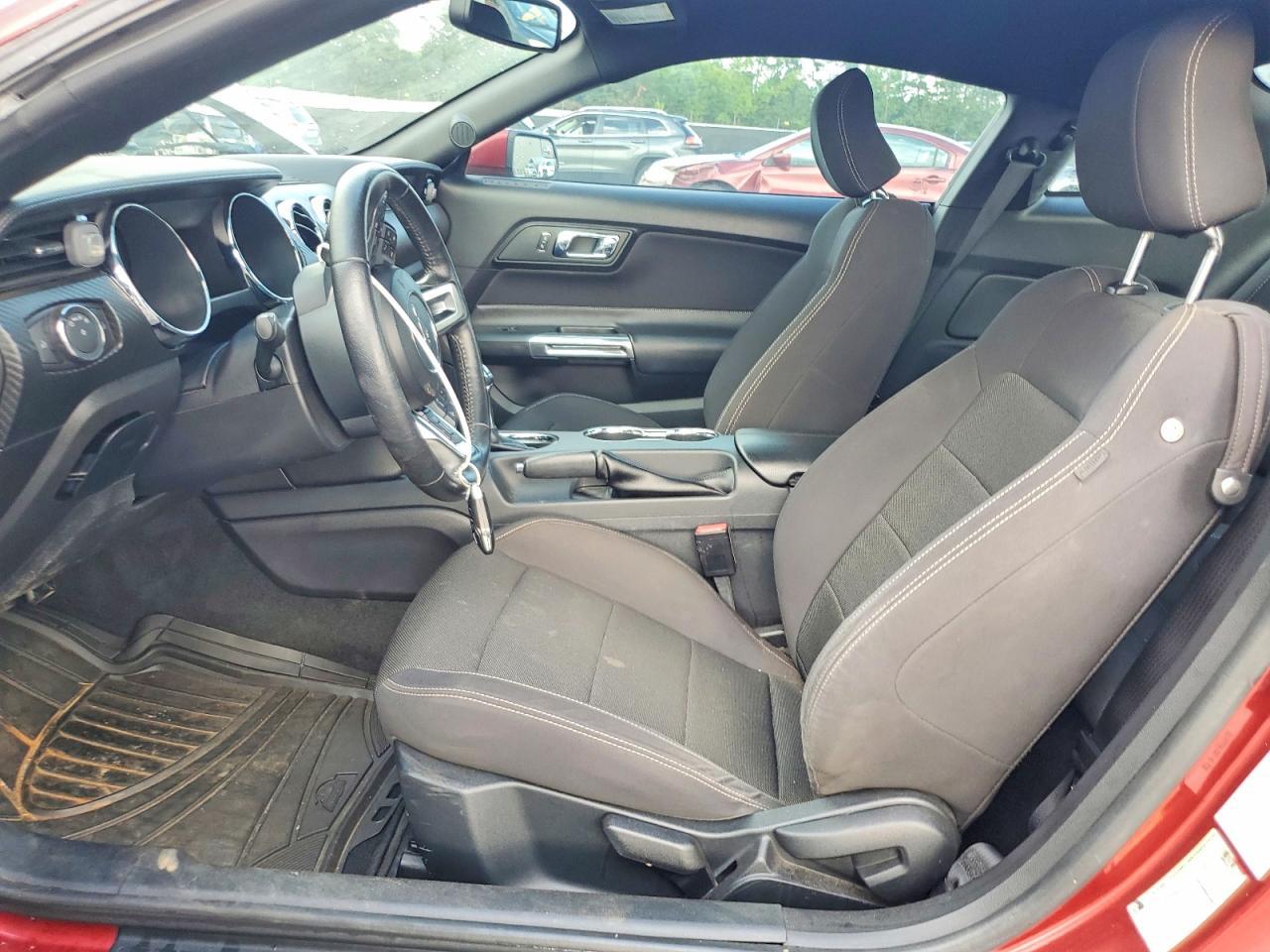 2016 Ford Mustang - zdjęcie 7