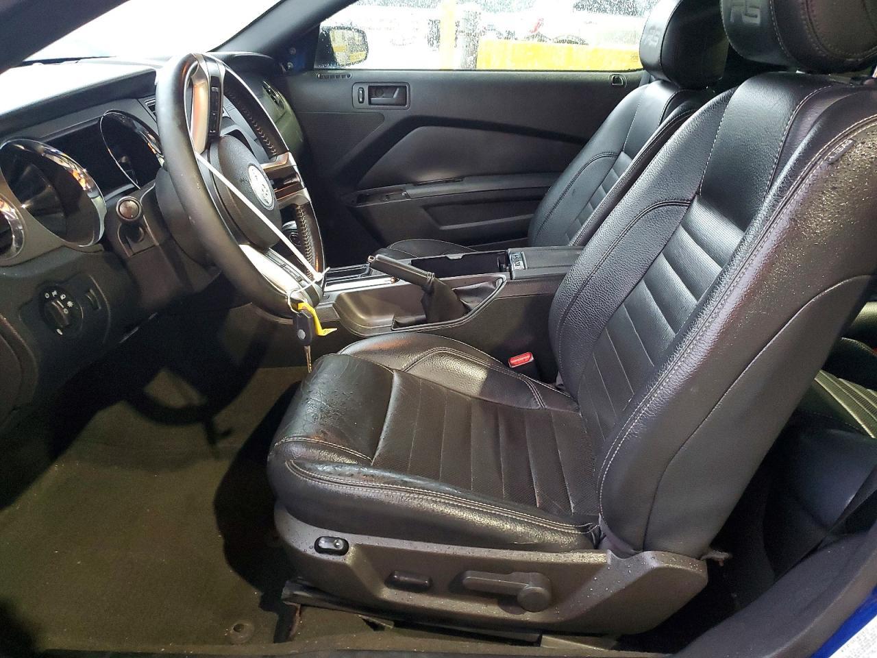 2014 Ford Mustang - zdjęcie 7
