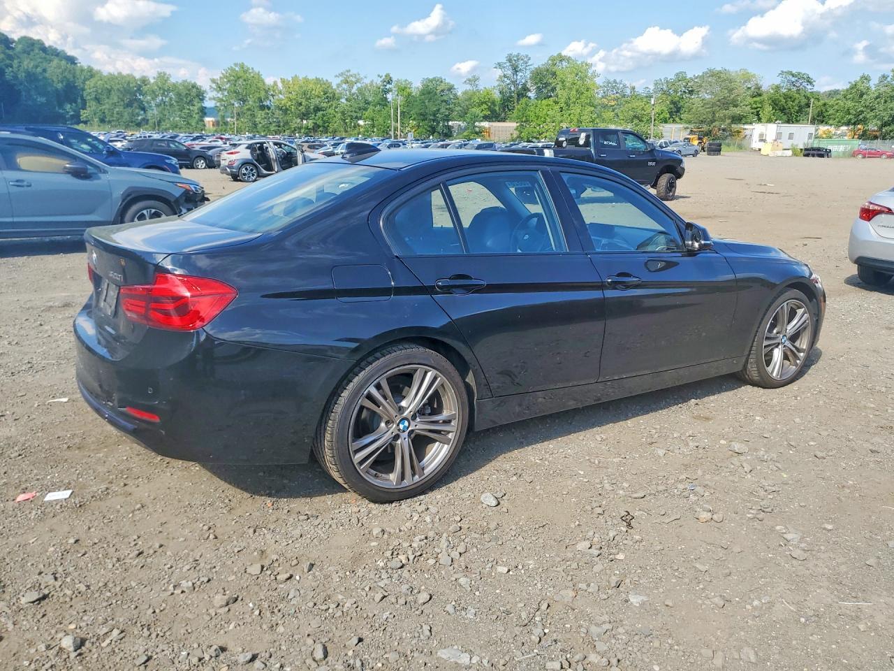 2017 BMW Seria 3 320i - zdjęcie 3