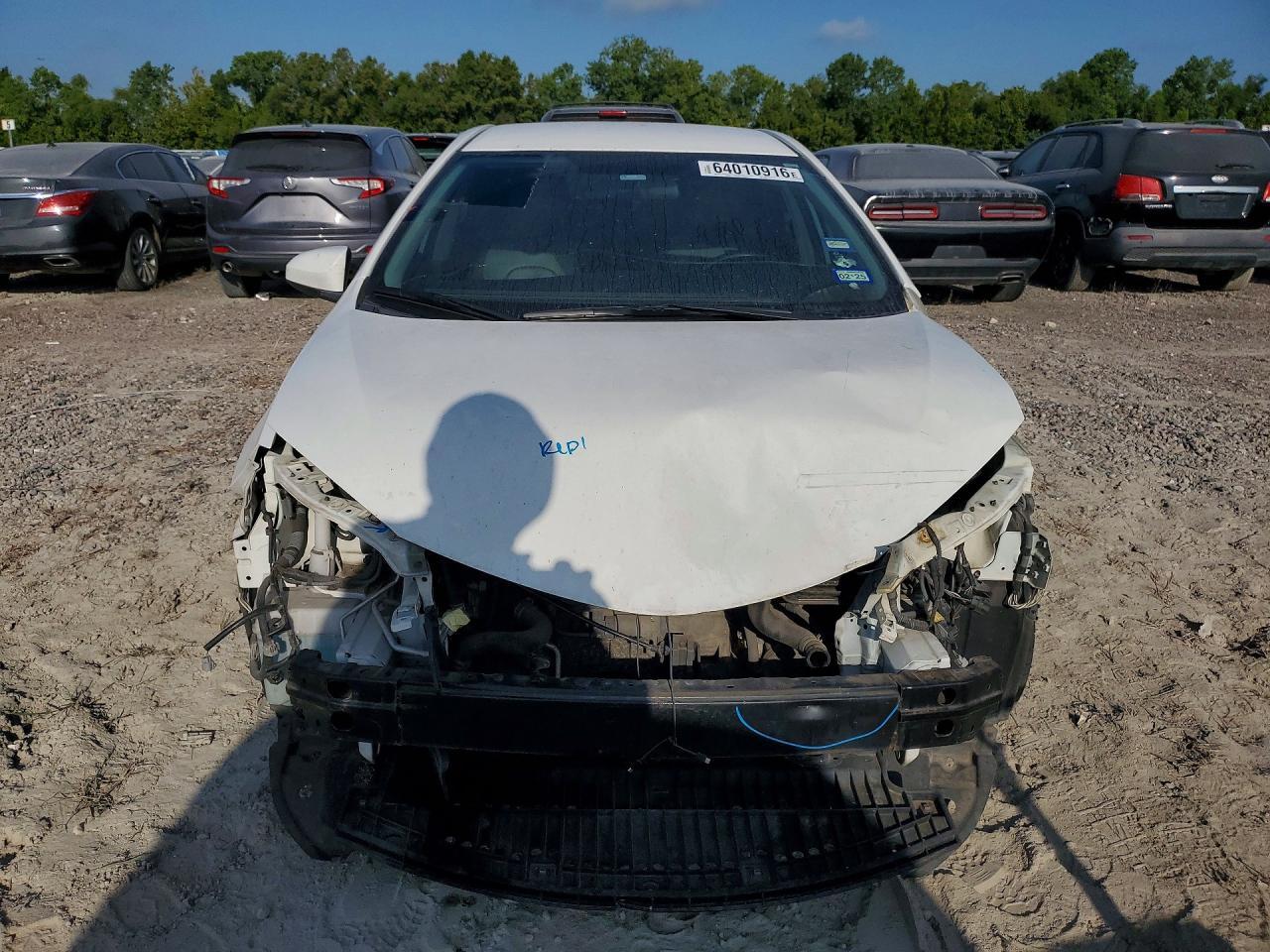 2015 Toyota Corolla Le - zdjęcie 7
