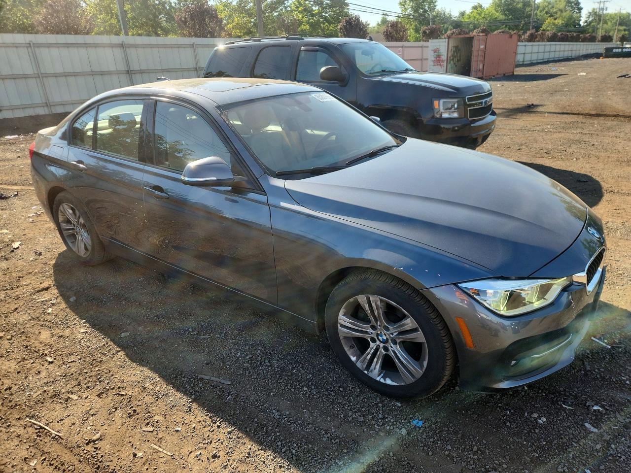 2016 BMW Seria 3 328i - zdjęcie 4