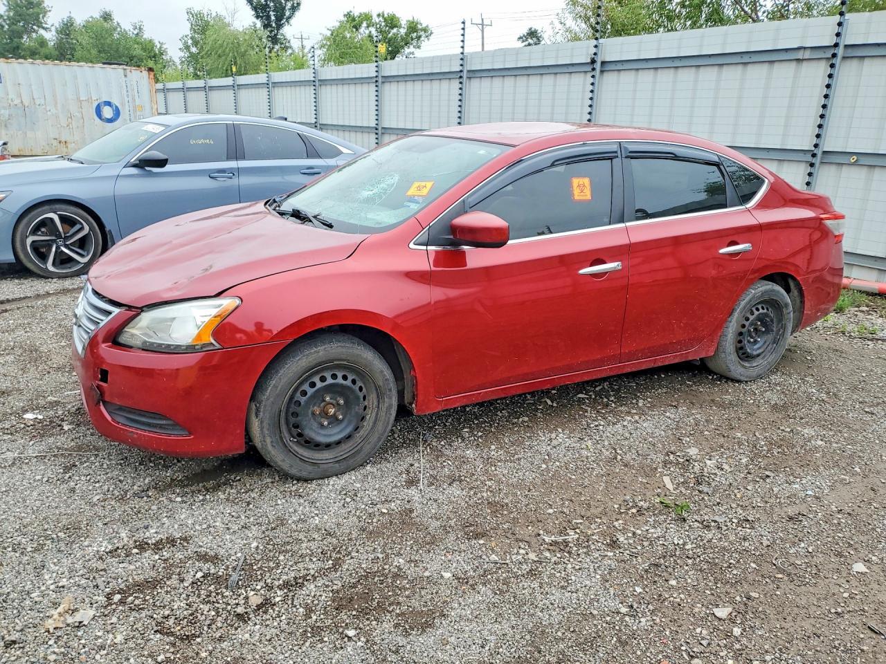 2013 Nissan Sentra S - zdjęcie główne
