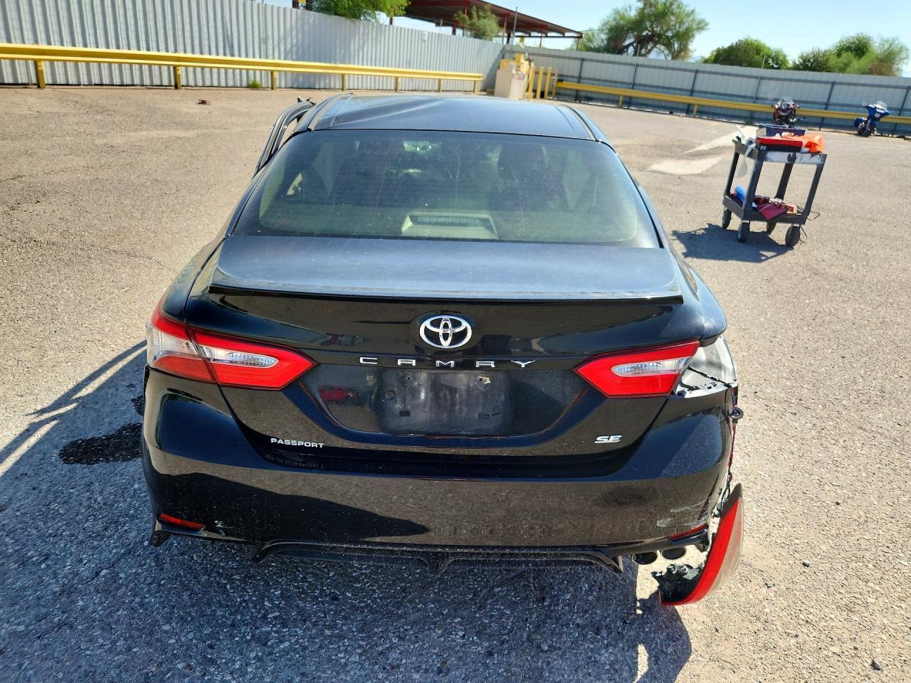 2018 Toyota Camry Se - zdjęcie 6