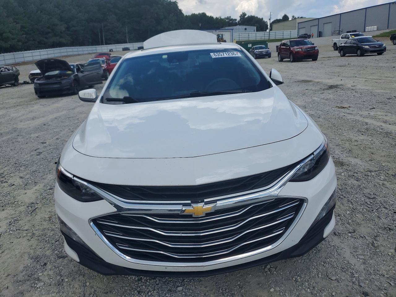 2023 Chevrolet Malibu Lt - zdjęcie 5