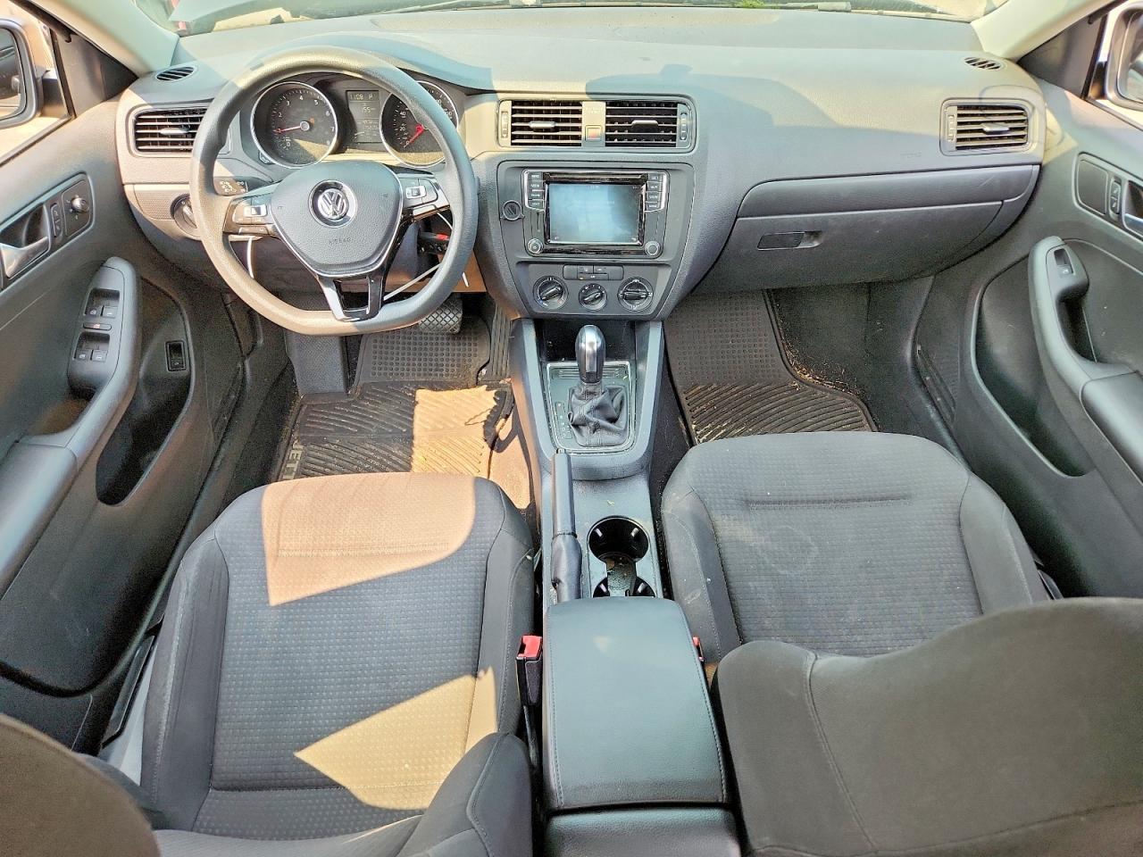 2016 Volkswagen Jetta S - zdjęcie 8