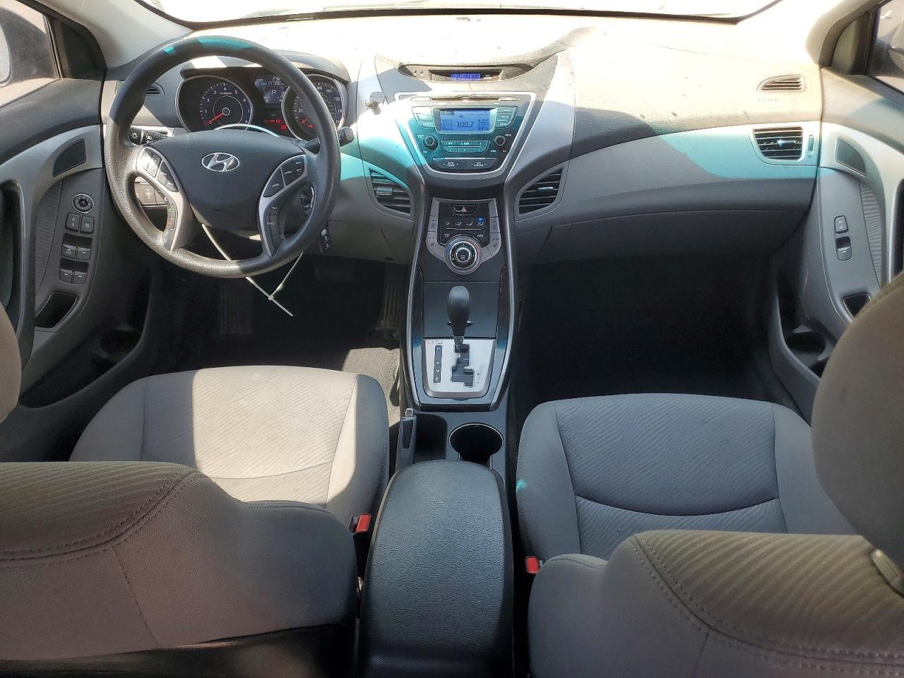 2013 Hyundai Elantra Gls - zdjęcie 8