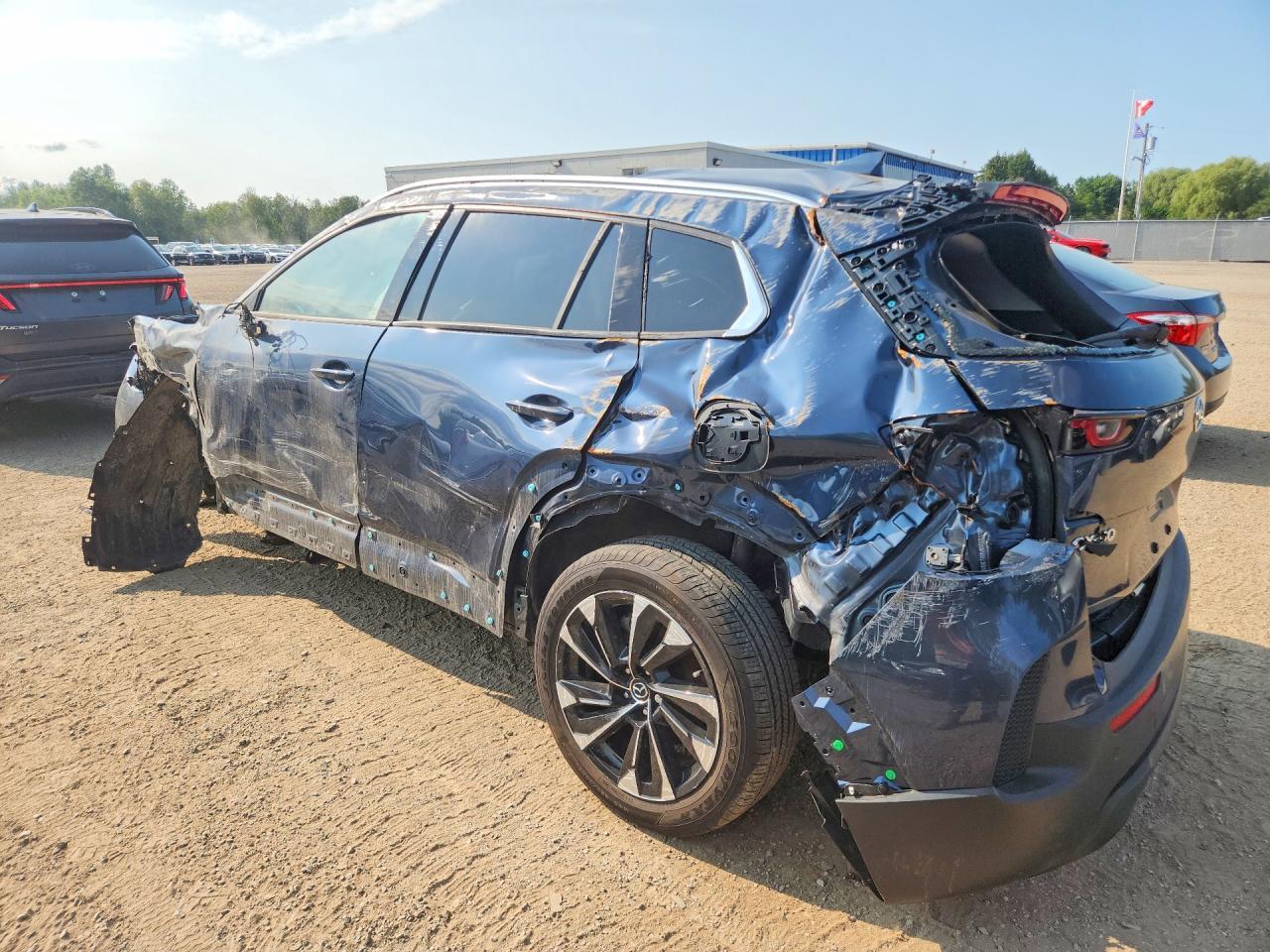 2025 Mazda Cx-50 Premium - zdjęcie 2