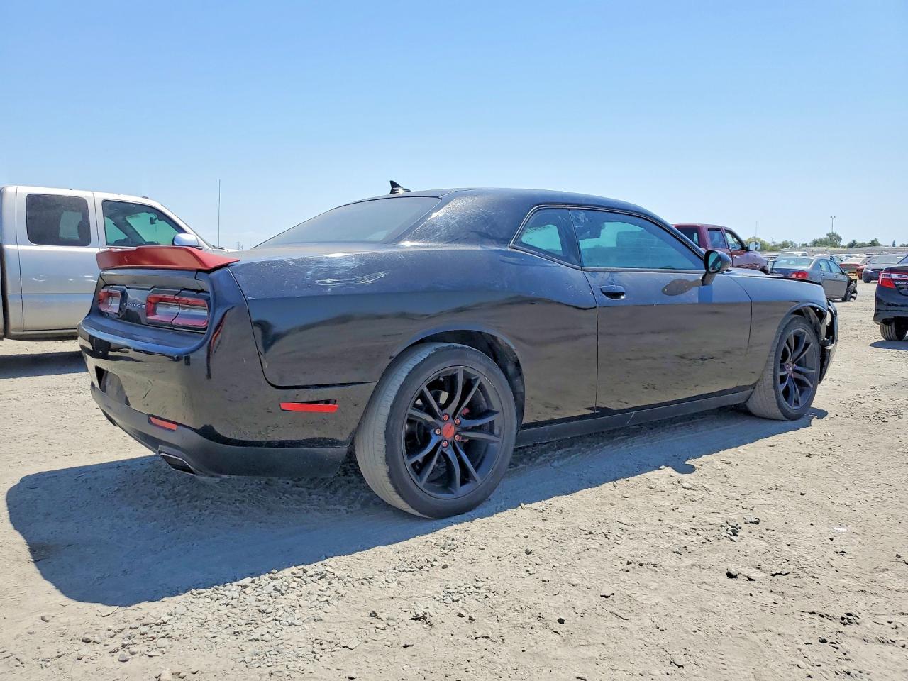 2016 Dodge Challenger Sxt - zdjęcie 3