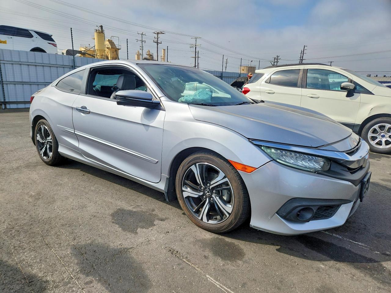 2018 Honda Civic Touring - zdjęcie 4