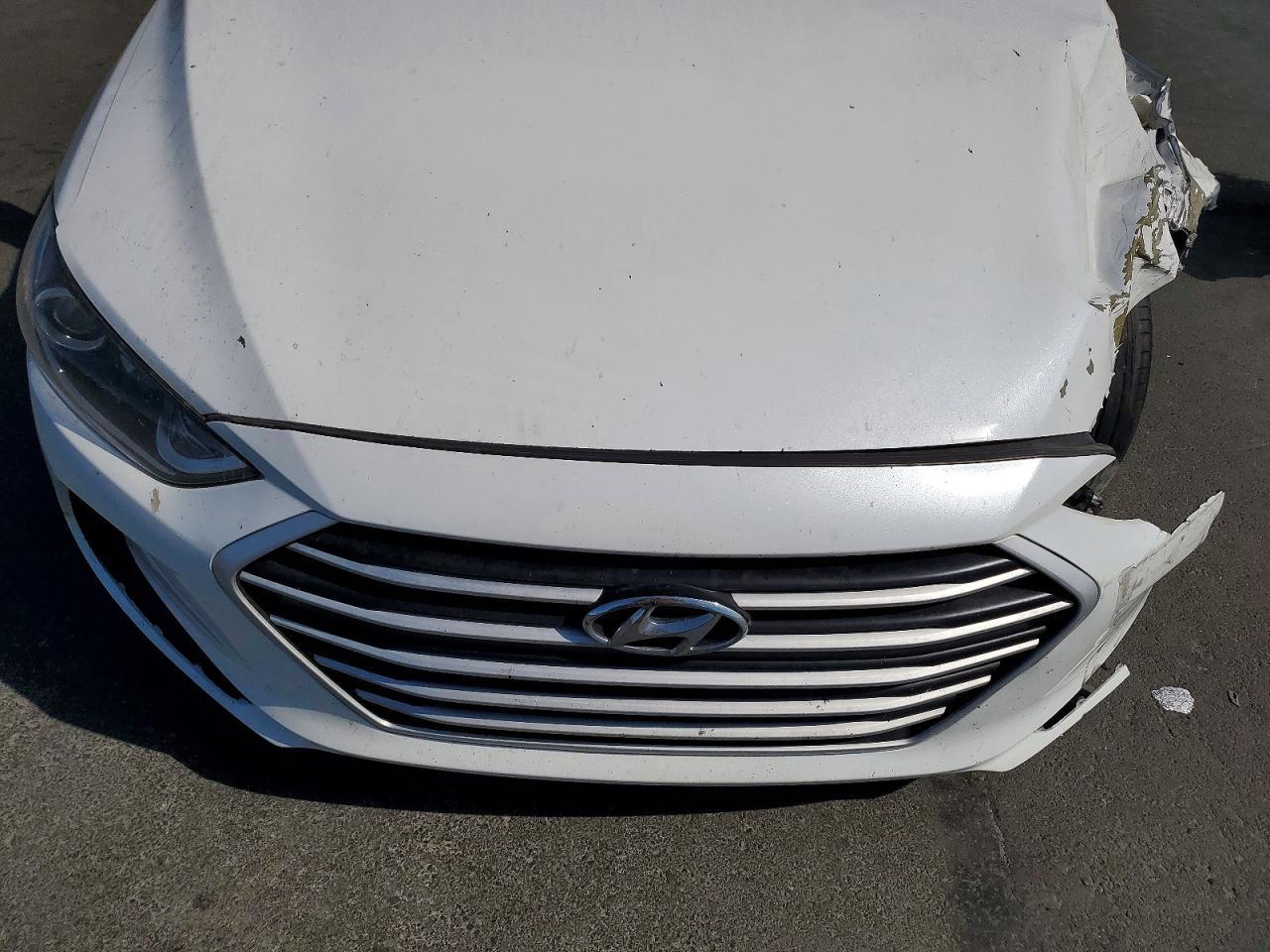 2018 Hyundai Elantra Sel - zdjęcie 11