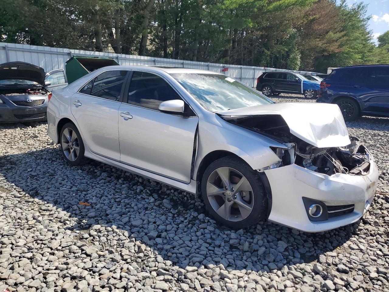 2014 Toyota Camry Se Sport - zdjęcie 4