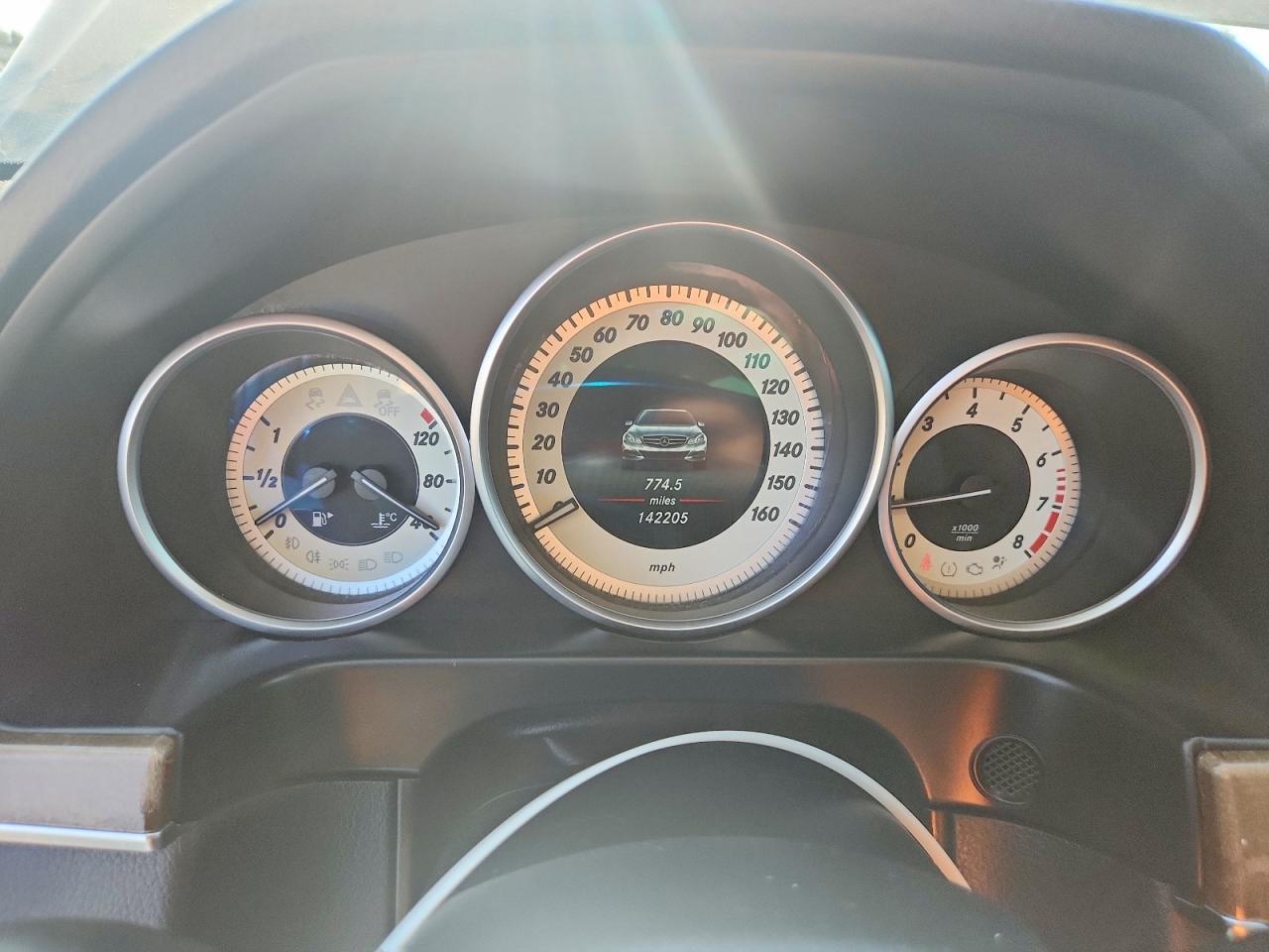 2016 Mercedes-Benz E 350 - zdjęcie 9