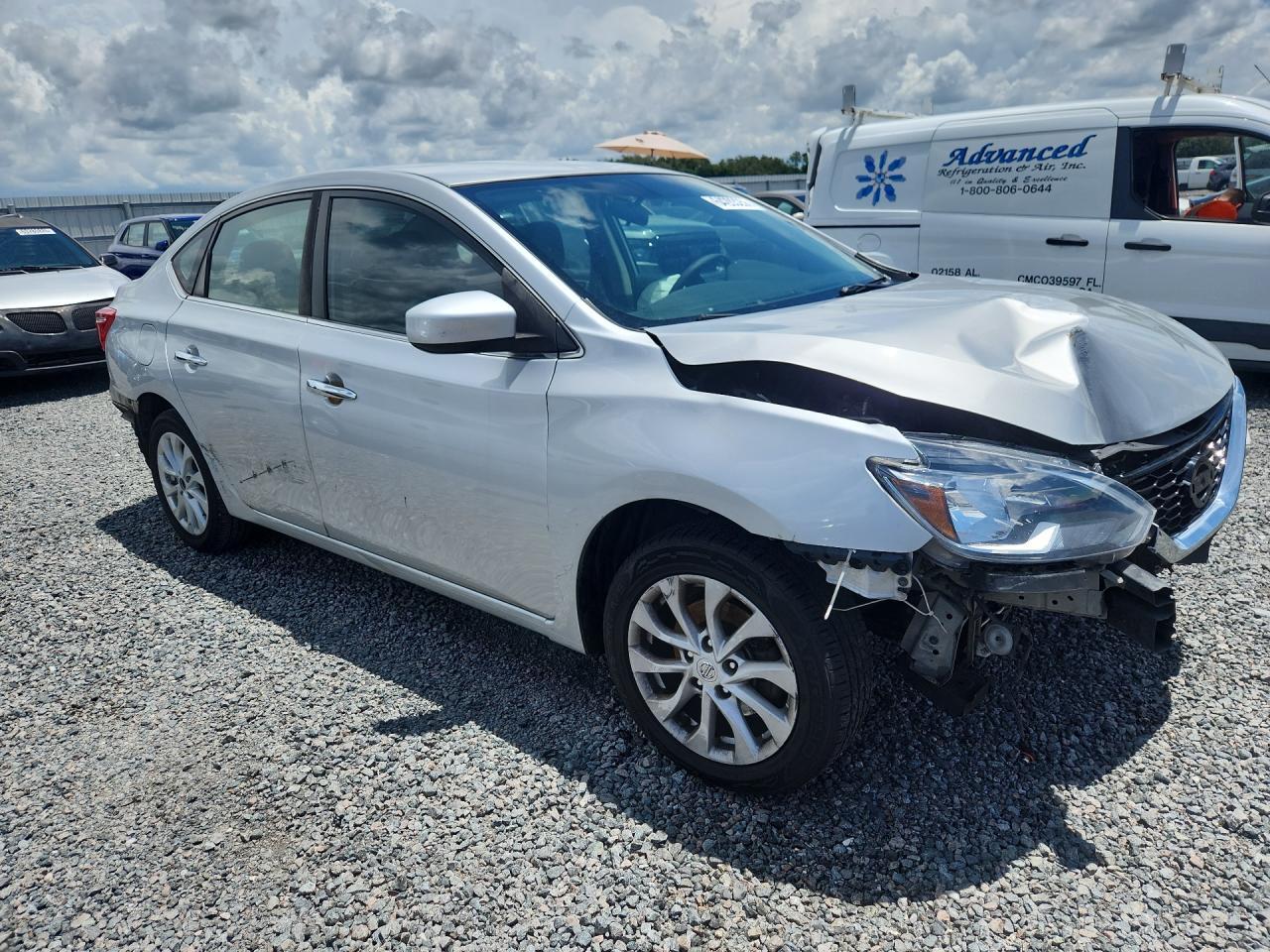 2019 Nissan Sentra Sv - zdjęcie 4