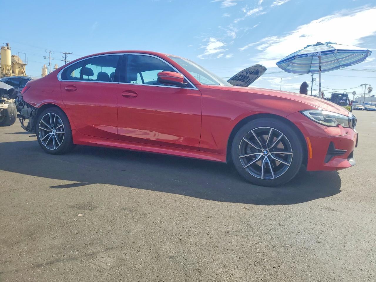 2020 BMW 330I - zdjęcie 4