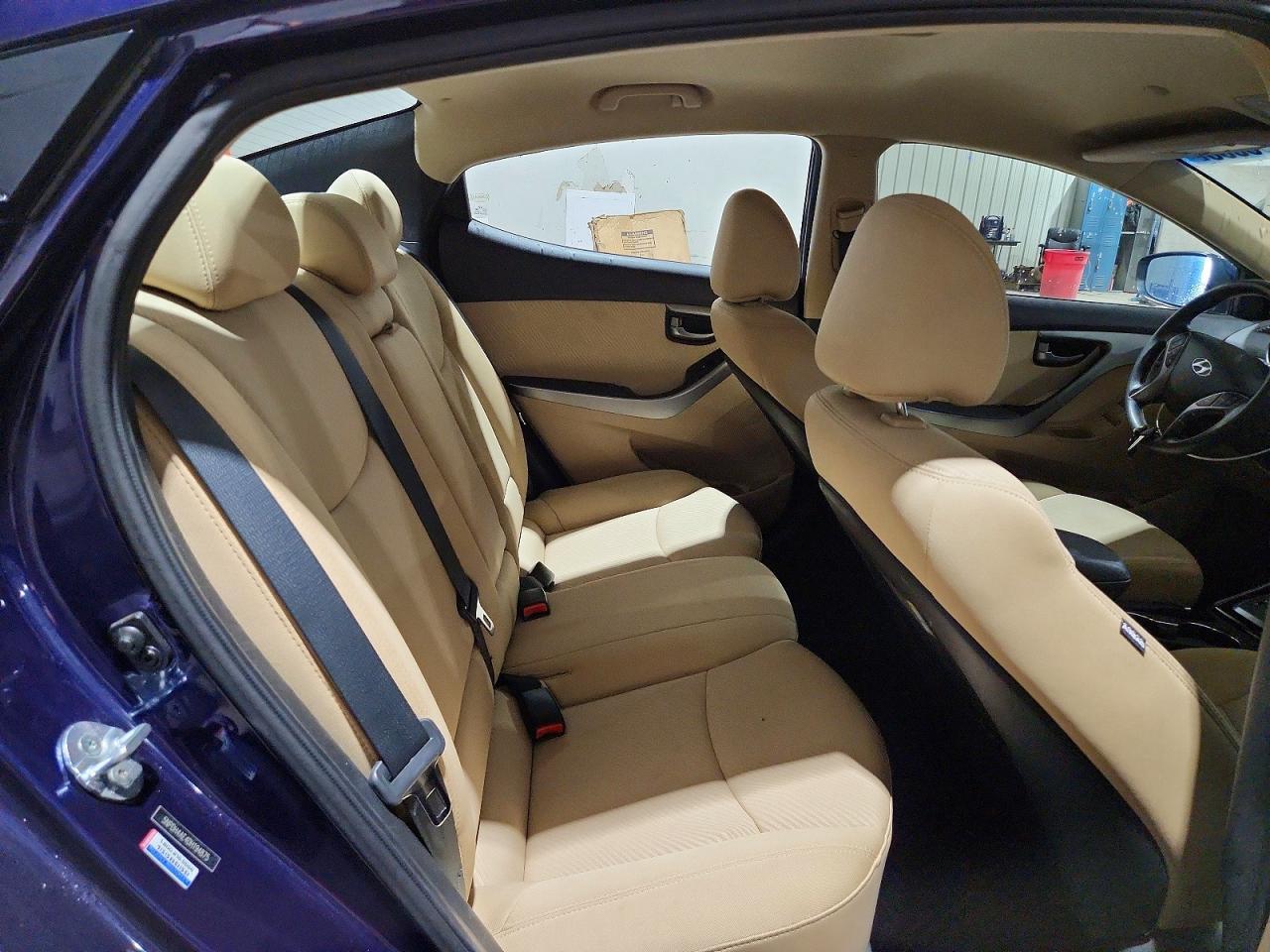 2013 Hyundai Elantra Gls - zdjęcie 10