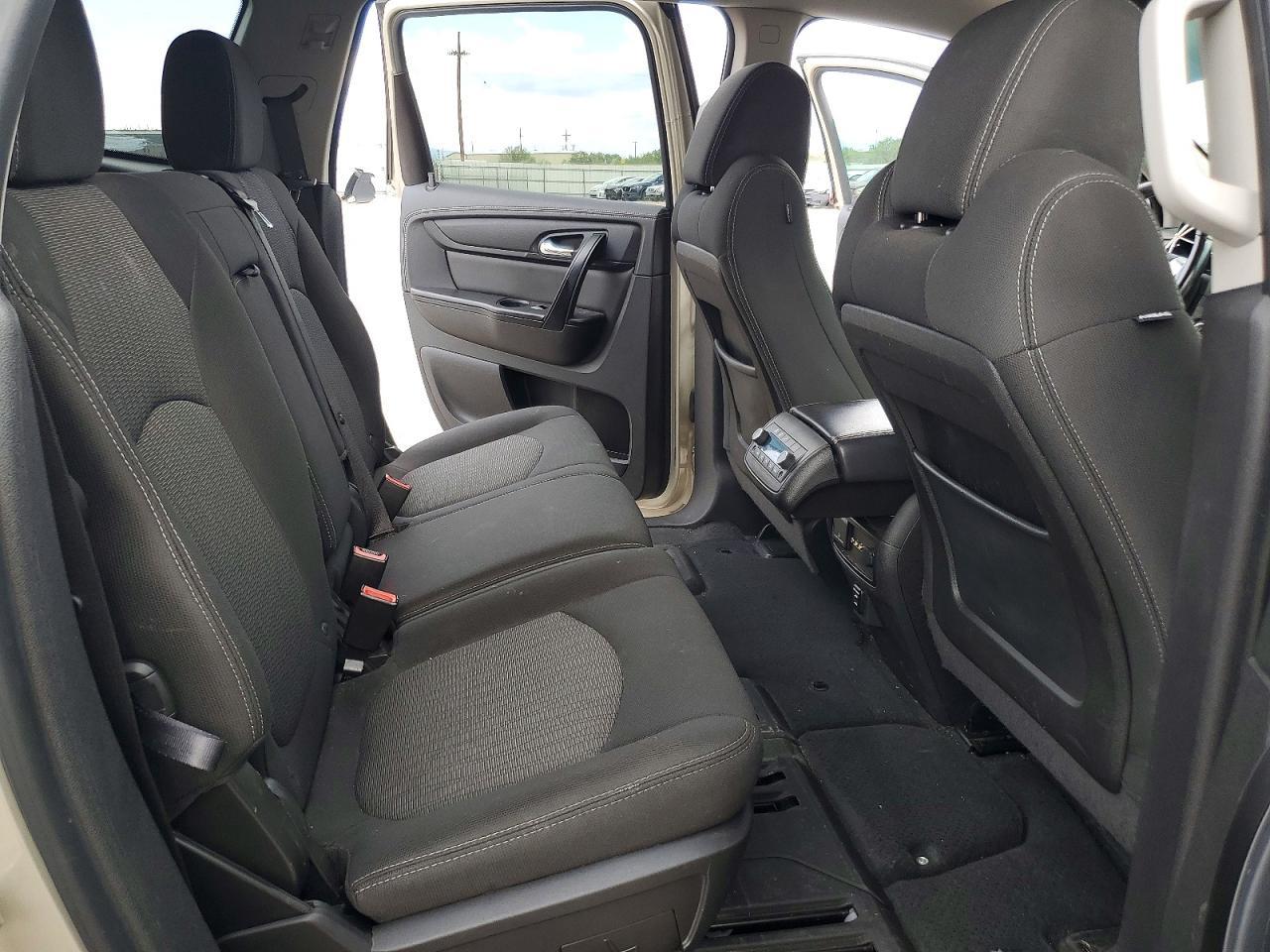 2016 Chevrolet Traverse Lt - zdjęcie 10