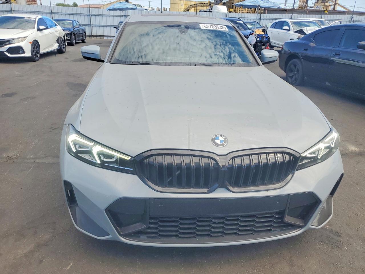 2024 BMW 330I - zdjęcie 5