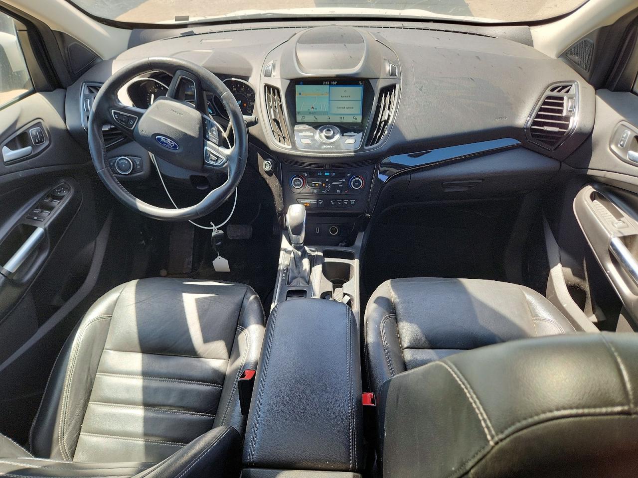 2019 Ford Escape Titanium - zdjęcie 8