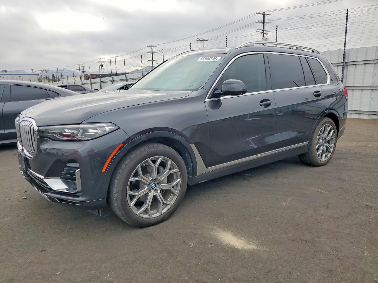 2019 BMW X7 xDrive40I - zdjęcie główne