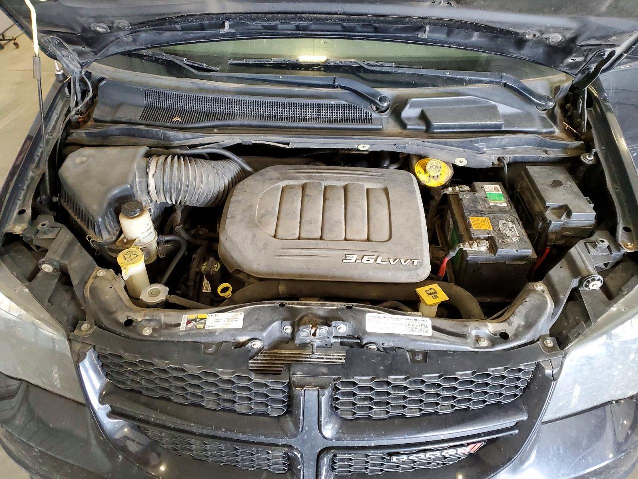 2015 Dodge Grand Caravan Sxt - zdjęcie 12